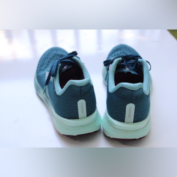 Brooks Hyperion Tempo sneakers - Picture 3 of 14